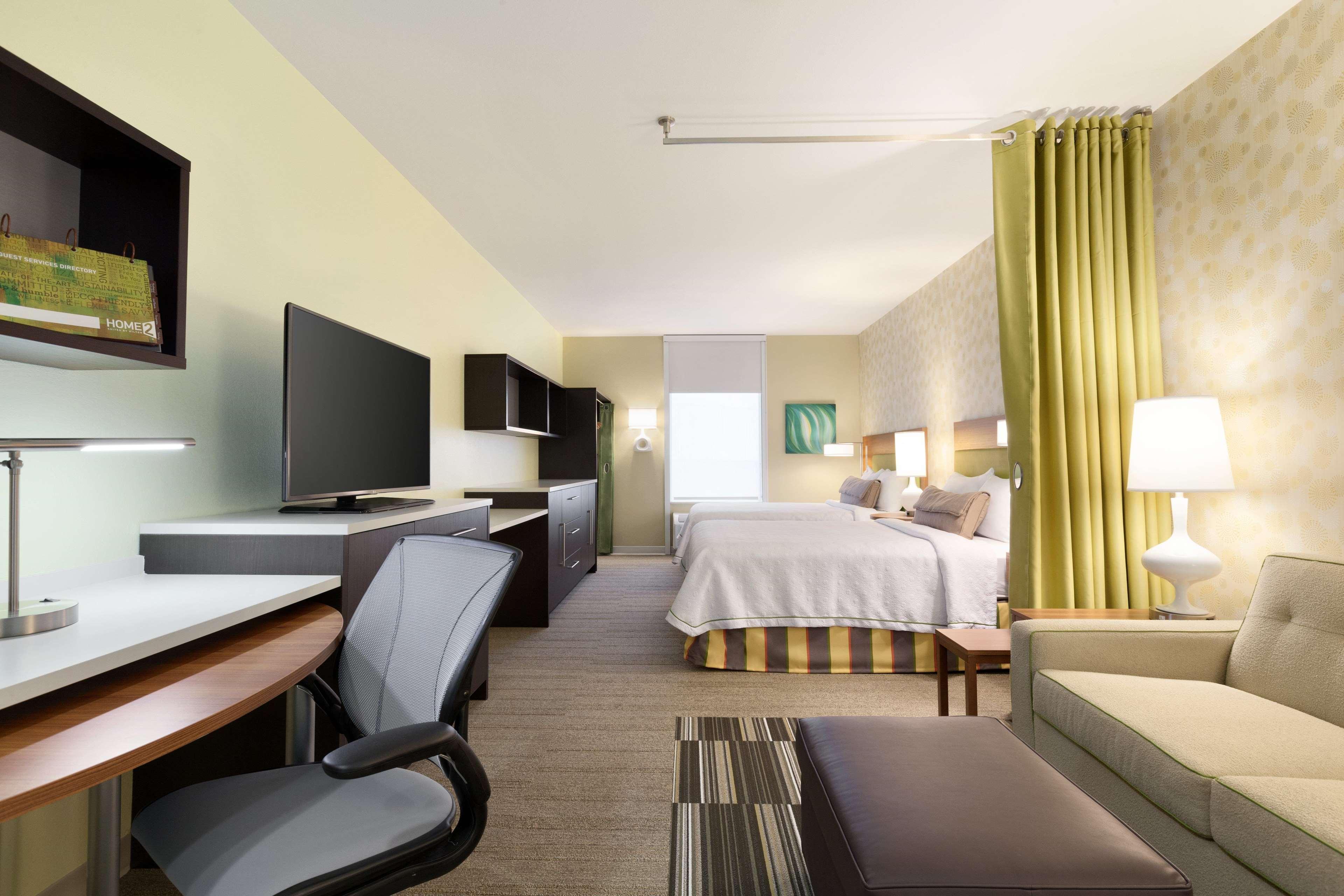 Home2 Suites By Hilton Lubbock Bagian luar foto