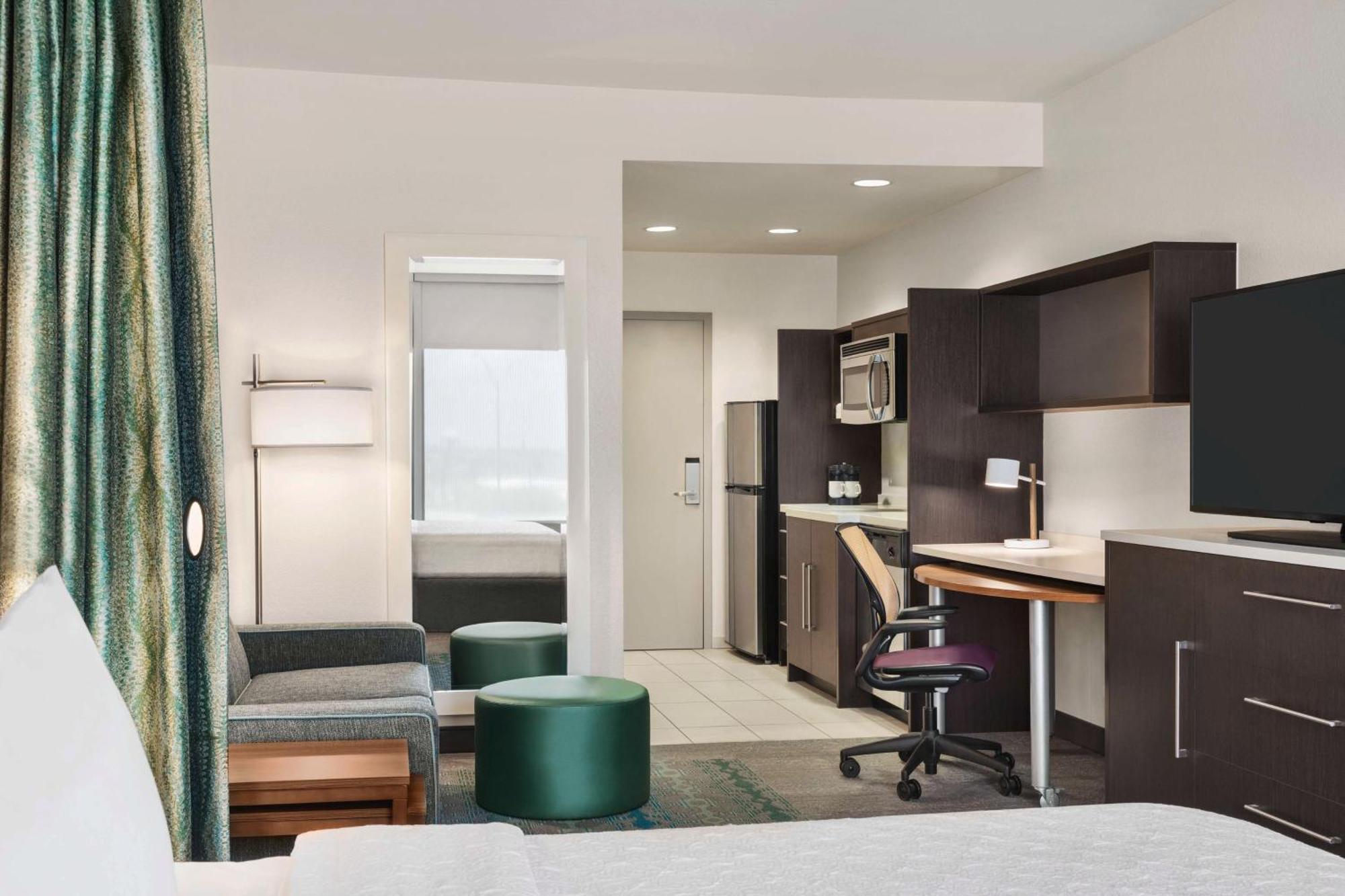 Home2 Suites By Hilton Lubbock Bagian luar foto