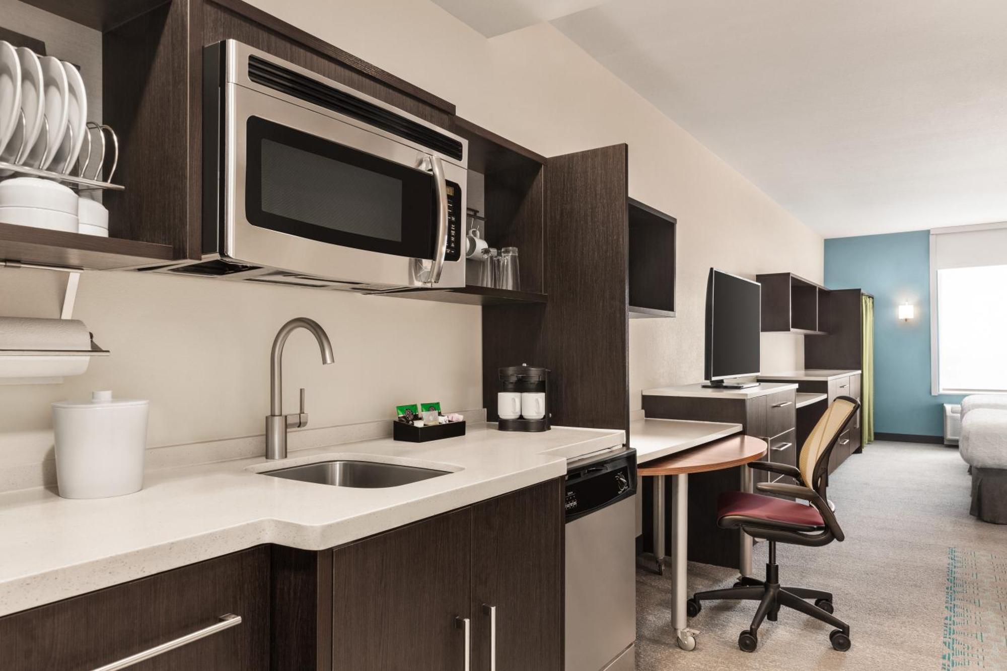 Home2 Suites By Hilton Lubbock Bagian luar foto