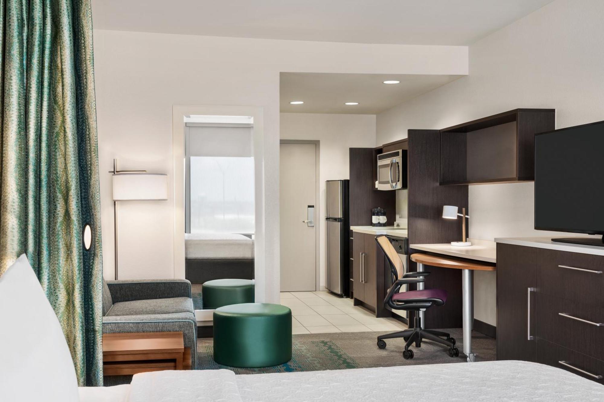 Home2 Suites By Hilton Lubbock Bagian luar foto